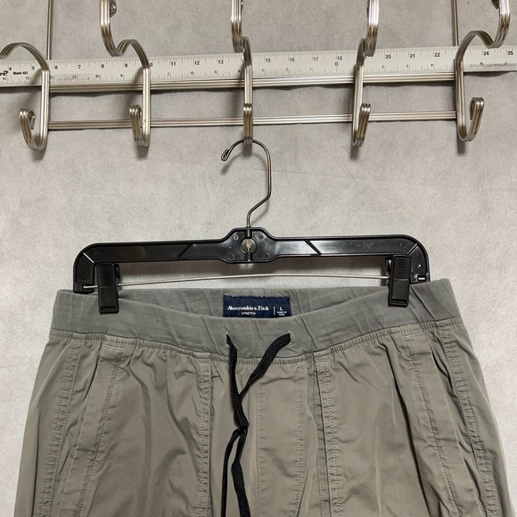Abercrombie & Fitch Other - Abercrombie Fitch Pants Men L Green Jogger Pull On Stretch‎ Lightweight 31x29